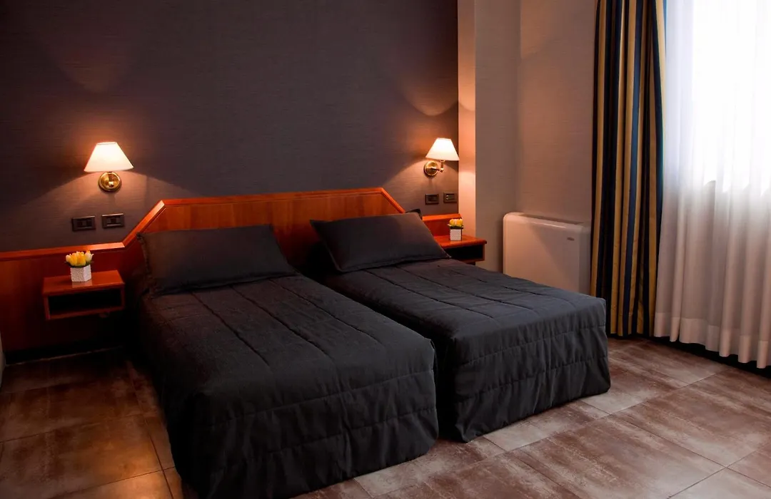 Hotel Zone-1